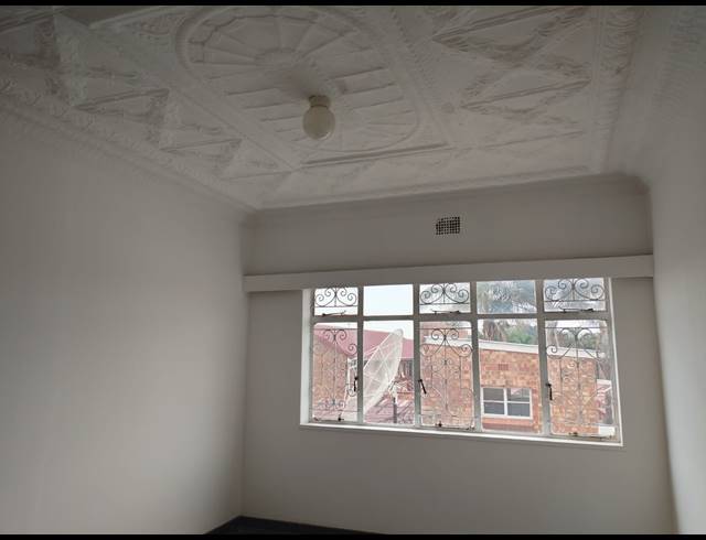 1,200M² BUILDING FOR SALE IN PRIMROSE